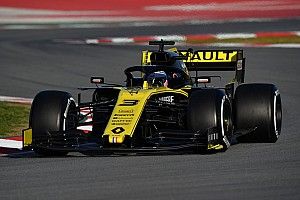 Ricciardo ondanks merkwaardig 'vleugelincident' tevreden over Renault