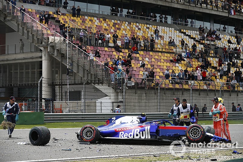 Kecelakaan di FP3, Albon absen kualifikasi