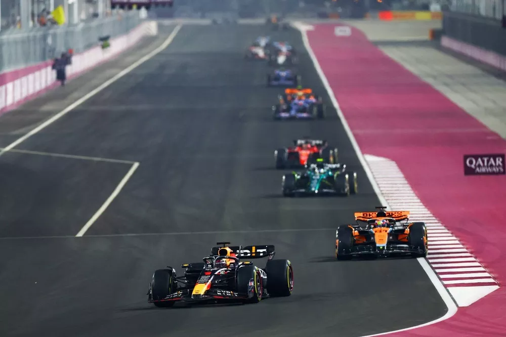 Max Verstappen, Red Bull Racing RB19
