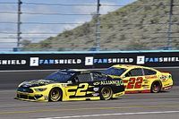 Penske's challenge at Phoenix? Its drivers need to "play nice"