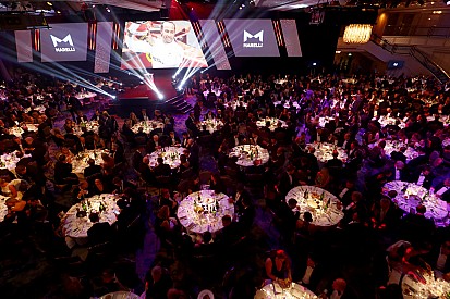 Главная ночь мира гонок. Лучшие фото с церемонии Autosport Awards