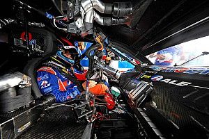 Barrichello feliz "por chegar na última prova lutando pelo campeonato"