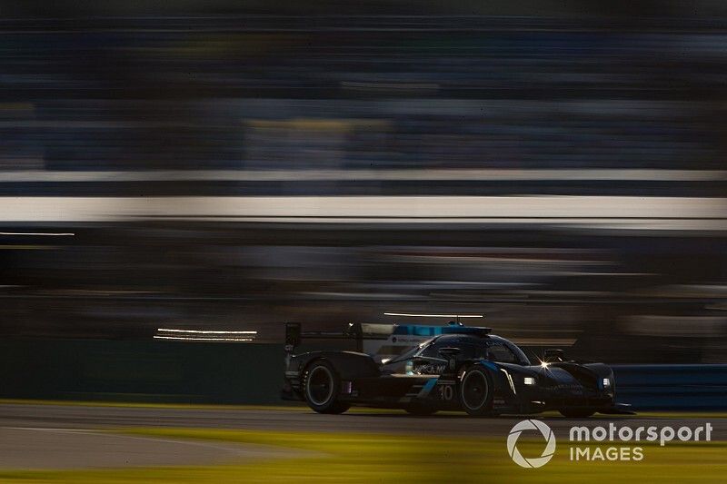 #10 Wayne Taylor Racing Cadillac DPi-V.R. Cadillac DPi, DPi: Renger Van Der Zande, Ryan Briscoe, Scott Dixon, Kamui Kobayashi