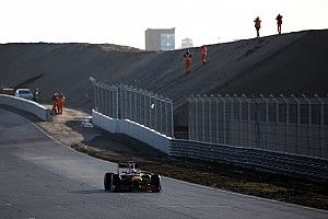 Verstappen: Zandvoort banking will encourage different lines