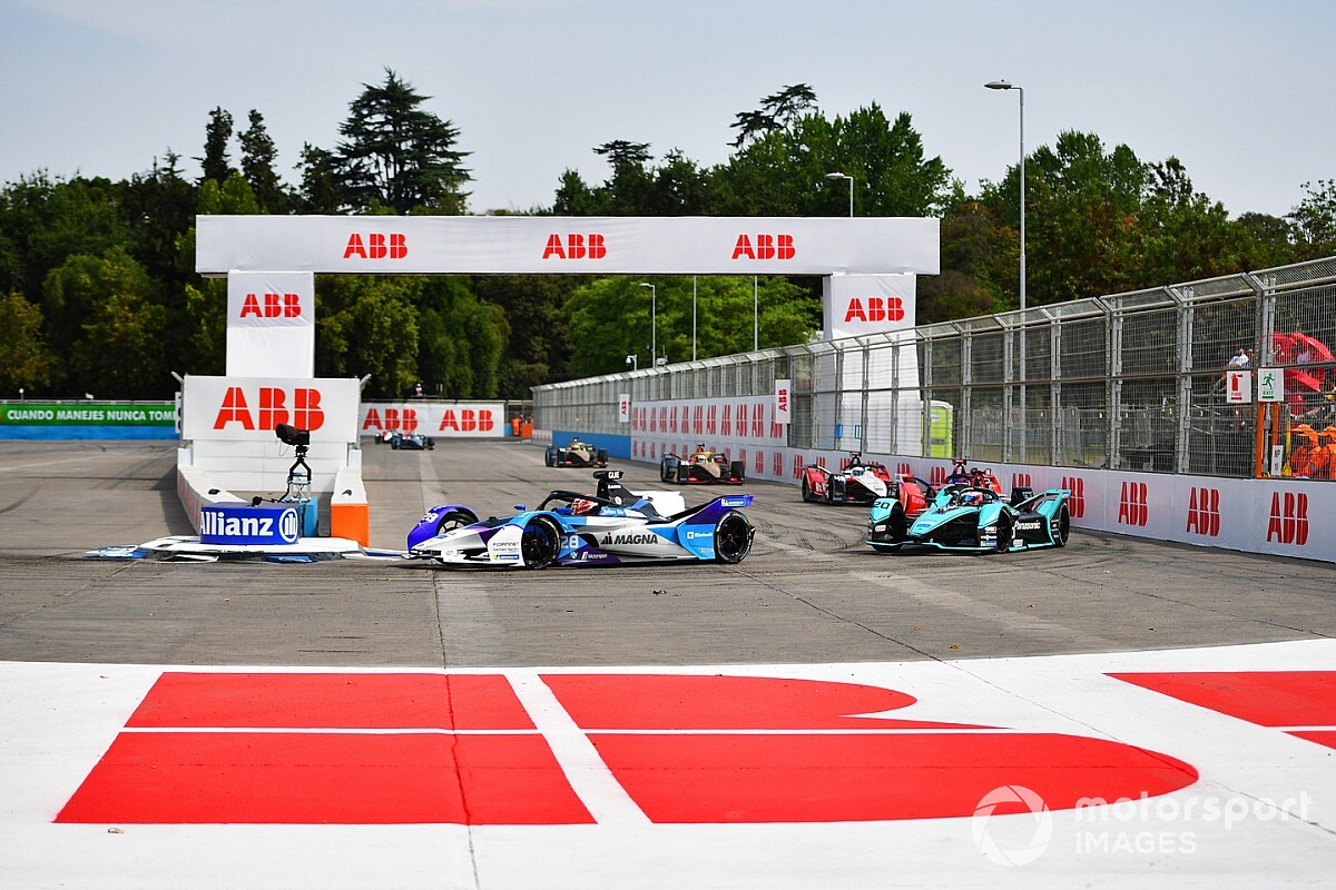 Santiago E-Prix, COVID-19 nedeniyle ertelendi