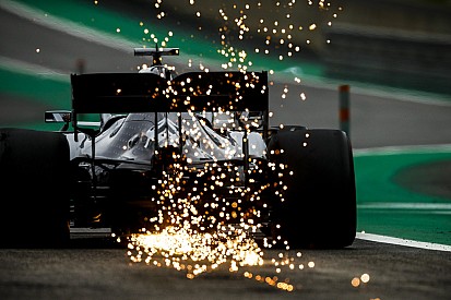 Eladóvá válik a Mercedes F1-es csapata?