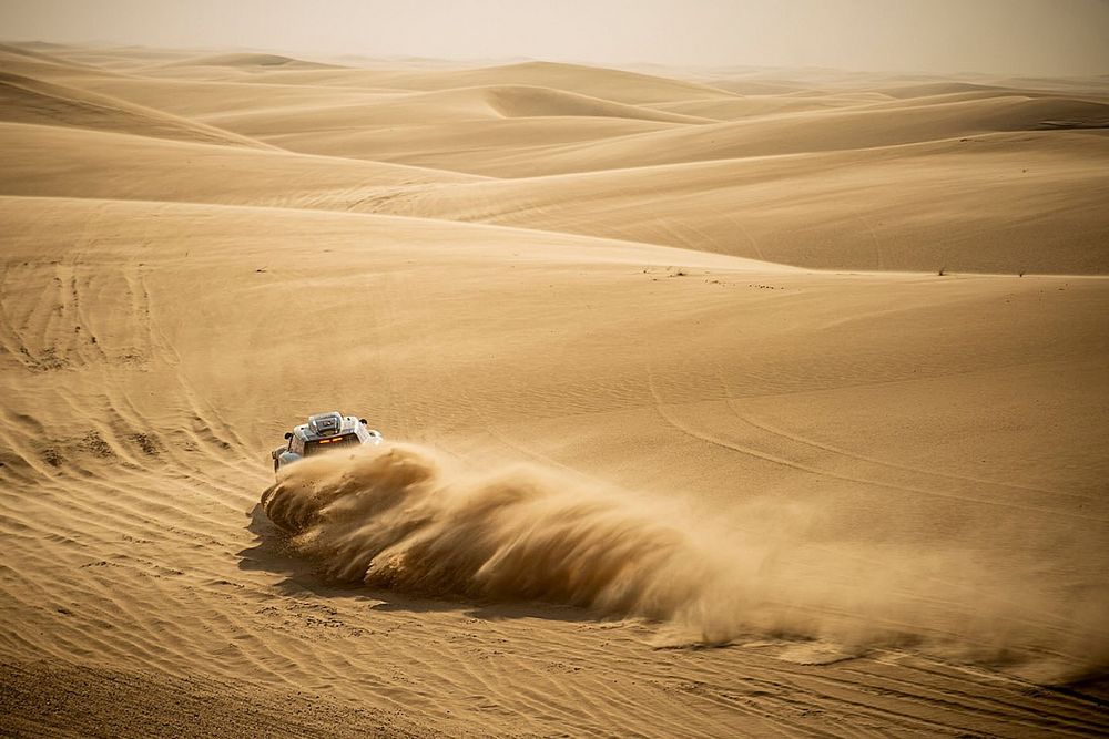 #305 JCW X-Raid Team: Carlos Sainz, Lucas Cruz