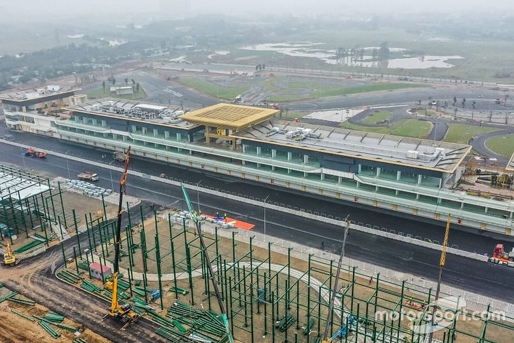 Hanoi circuit construction