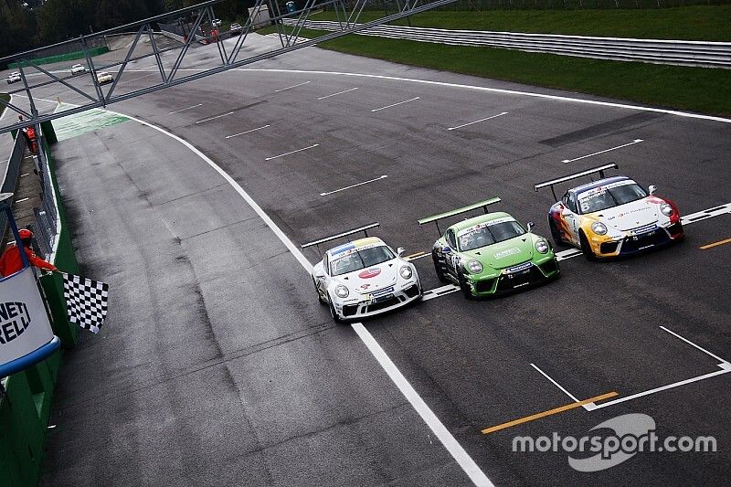 Carrera Cup Italia a Monza: Laurini "azzecca" gara 2, Iaquinta campione in pista