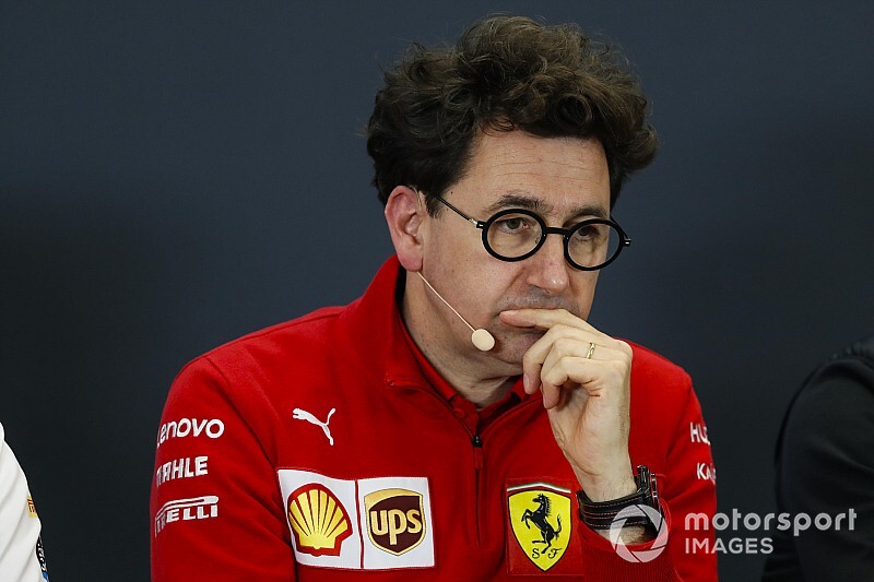 Napięta sytuacja między Red Bullem i Ferrari
