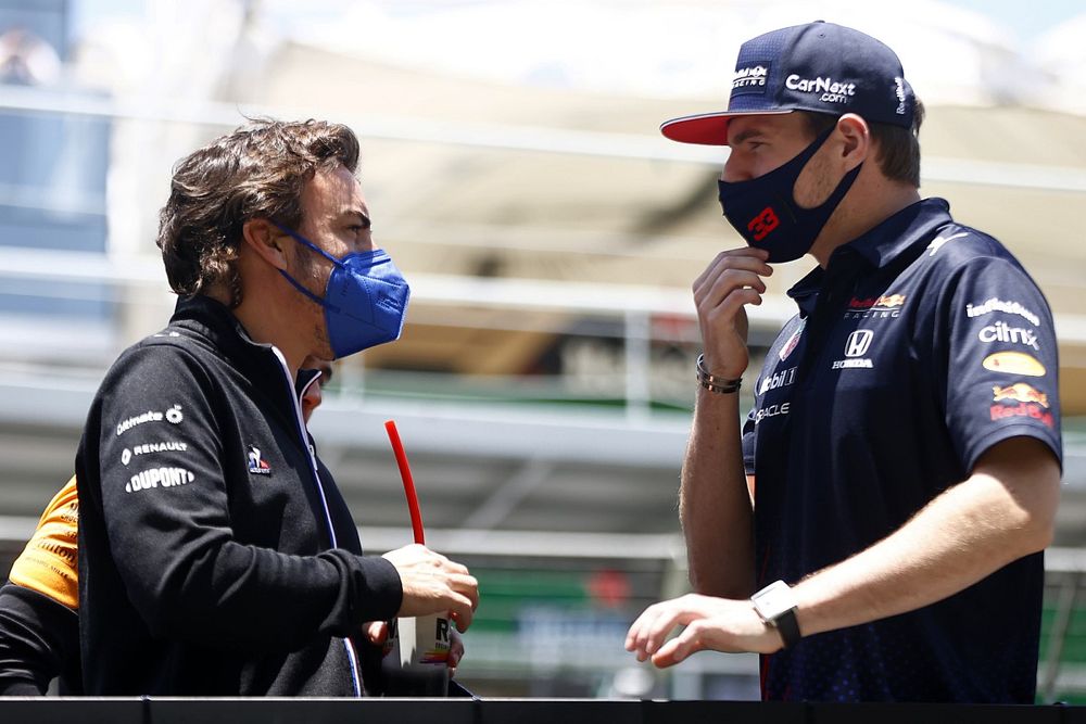 Fernando Alonso, Alpine F1, and Max Verstappen, Red Bull Racing 