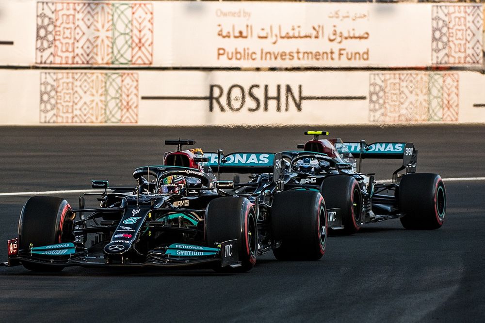 Lewis Hamilton Ungkap Zona Berbahaya Sirkuit Jeddah