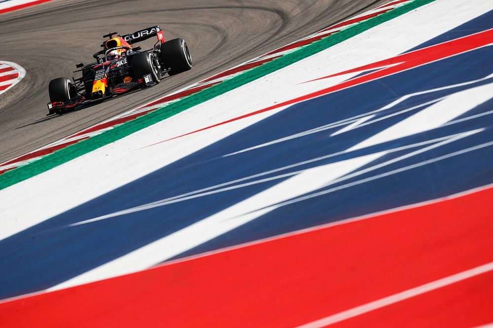 Marko: Wereldtitel missen zou bittere teleurstelling zijn voor Verstappen