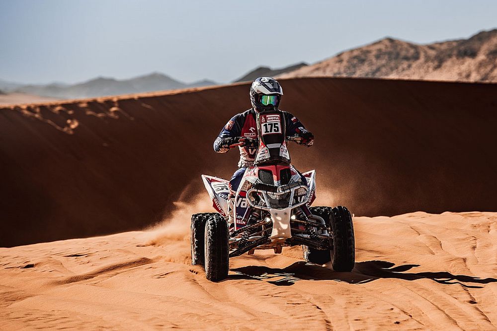 Wiśniewski na podium Rajdu Dakar