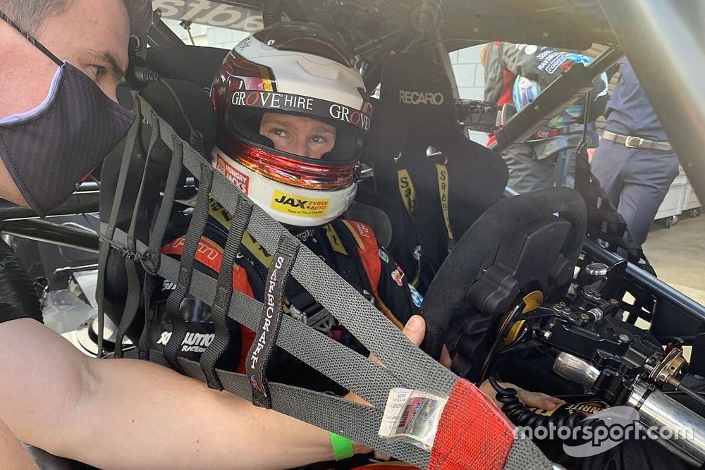 Reynolds adjusting to "foreign" Mustang