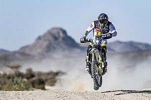 Quintanilla pierde terreno y Benavides recupera el segundo