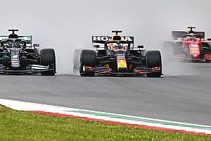 PÓDIO: CAOS em Ímola! TRETA de Bottas e Russell, vitória de Verstappen, recuperação de Hamilton e tudo do GP
