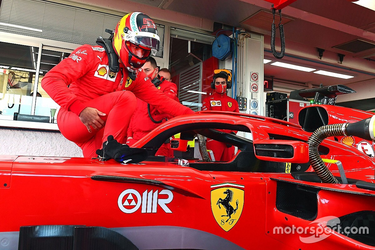 Sainz na eerste werkdag bij Ferrari: "Dag om nooit te vergeten"