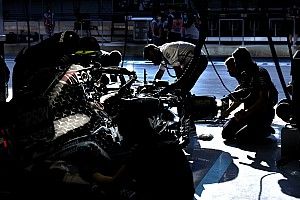 Mercedes rivela: ci sono "problemi" sulle power unit