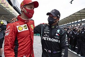Hamilton over contact met Ferrari: "Niet dicht bij deal geweest"