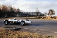 Cuando Ferrari gan&oacute; el mundial de F1 con un coche azul... &iexcl;y otro nombre!