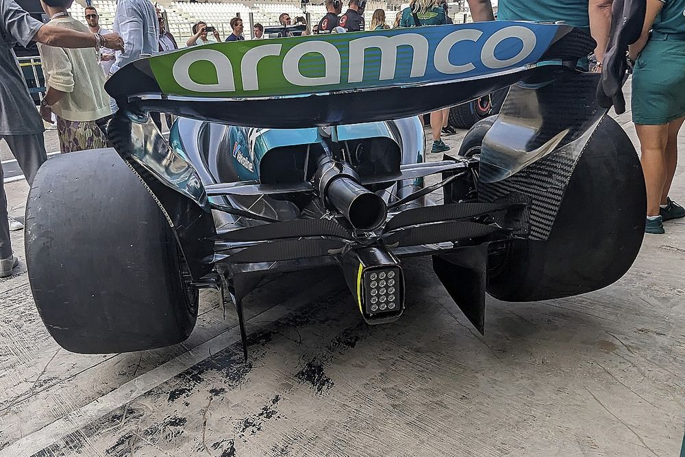 Aston Martin AMR23 rear wing