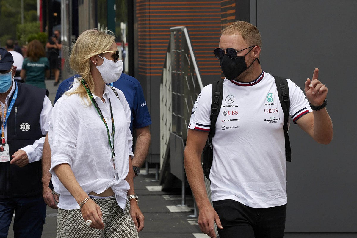„Olyan, mintha Bottas és Hamilton sisakot cserélt volna…”