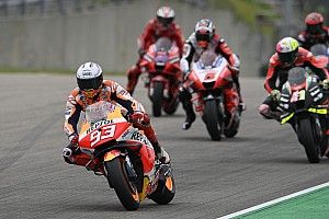 Marquez schrijft historie met magistrale MotoGP-zege in Duitsland