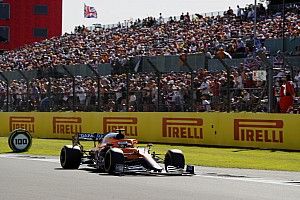 Ricciardo: Hamilton „túlságosan is keményen” ment be Verstappen mellé