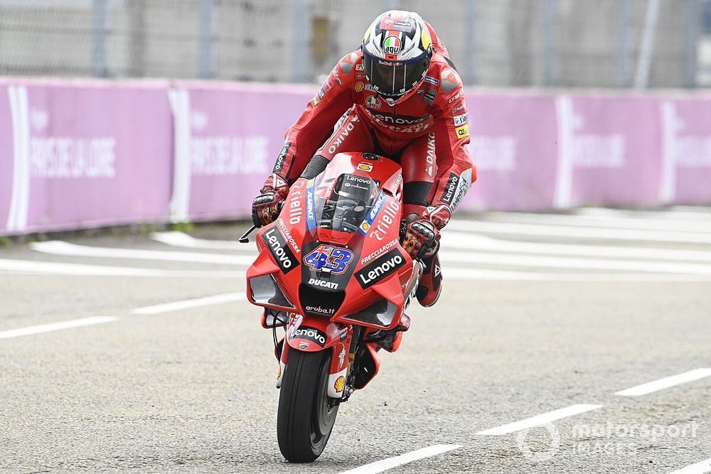 Las mejores fotos del caótico GP de Francia 2021 de MotoGP
