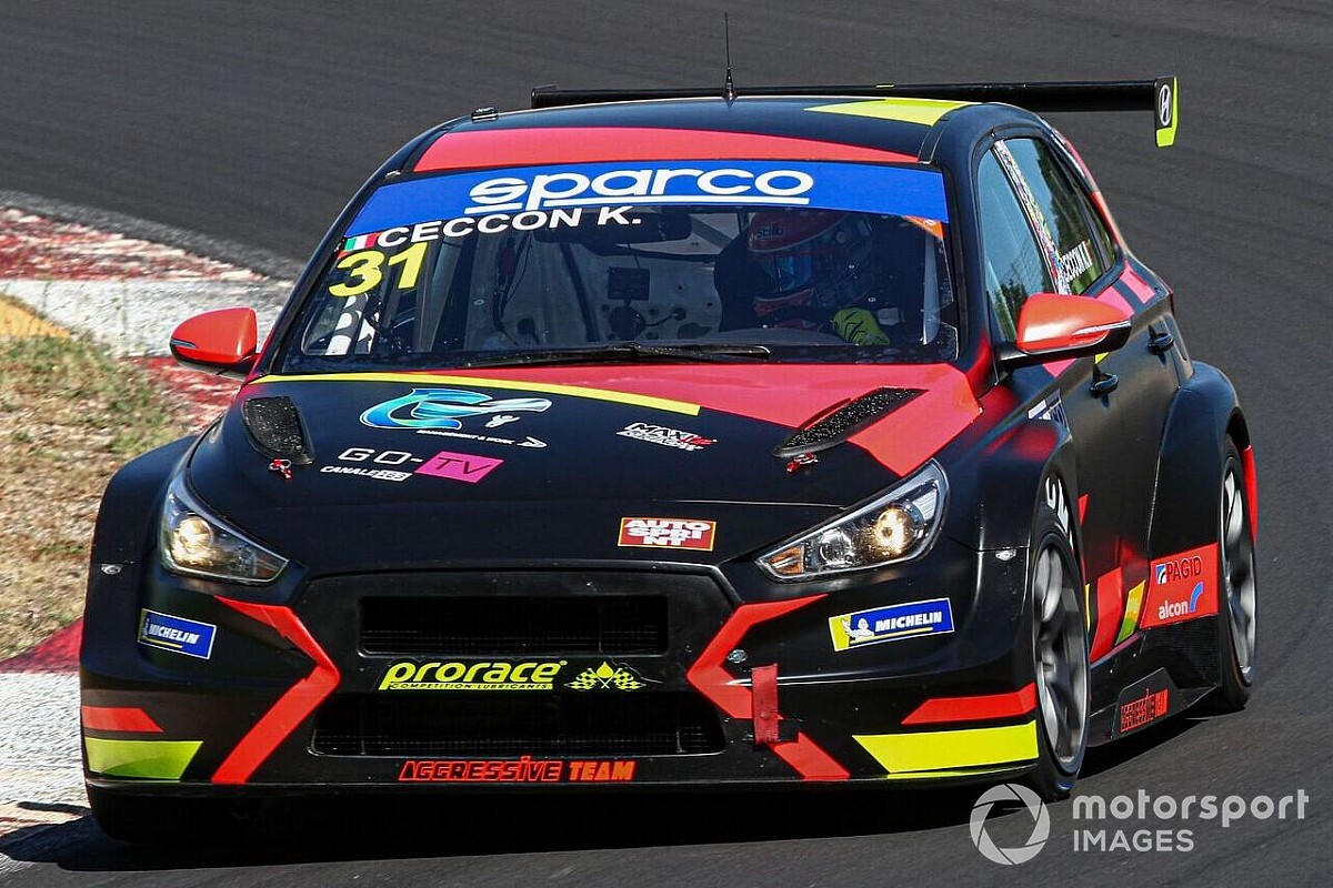 TCR Italy: prima vittoria a sorpresa per Ceccon con la Hyundai