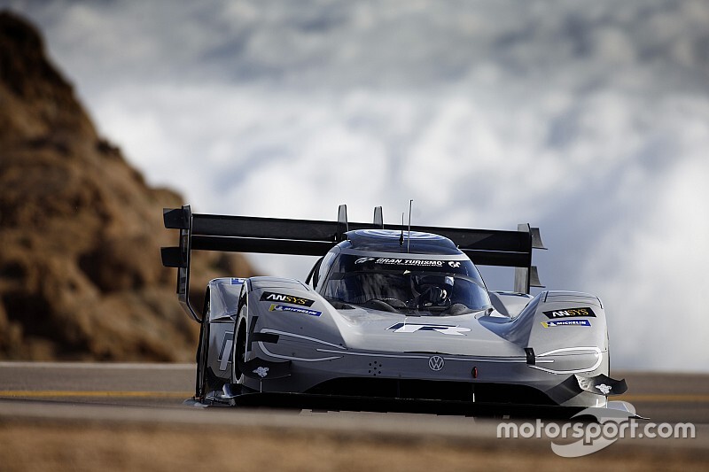 VW ID. R droga ku rekordom