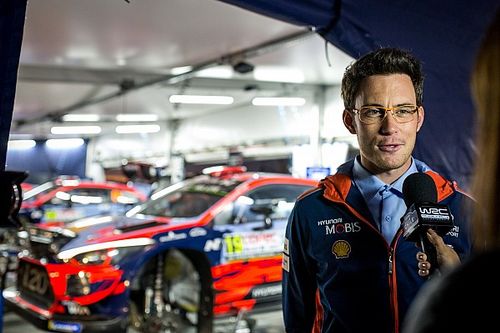 Neuville pide un director de carrera como el de la F1 en el WRC 