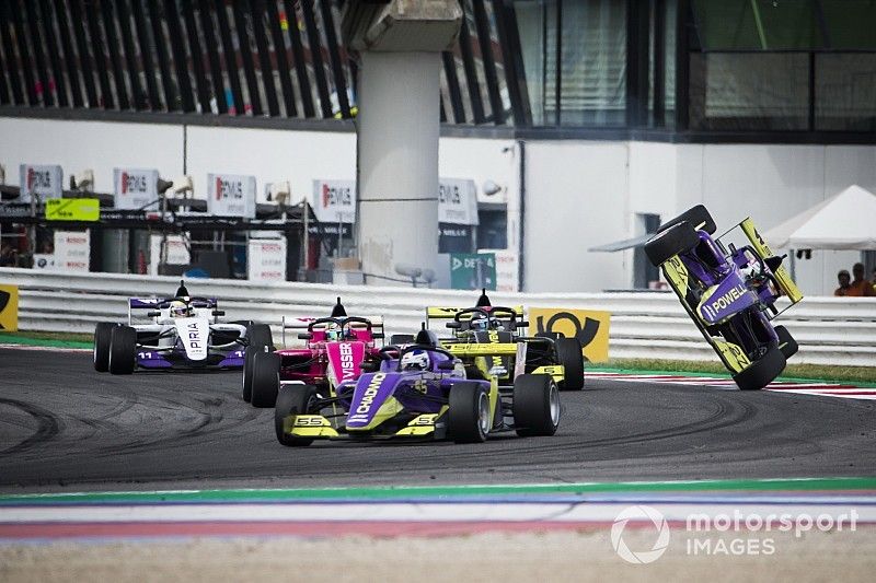 Powell: First-lap clash puts "big dent" in title hopes