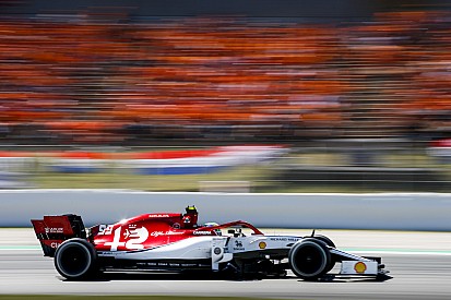 Giovinazzi, ilk puanları konusunda baskı hissettiğini kabul ediyor