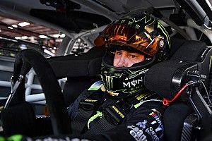 Kurt Busch leads final practice at Kansas; Larson spins