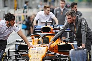 McLaren привезла в Баку два варианта заднего антикрыла