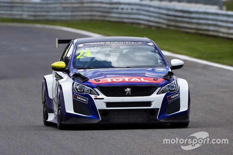 TCR Europe: altra gara ad eliminazione, doppietta Peugeot con Briché davanti a J.Clairet
