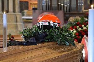 Képeken Niki Lauda búcsúztatója