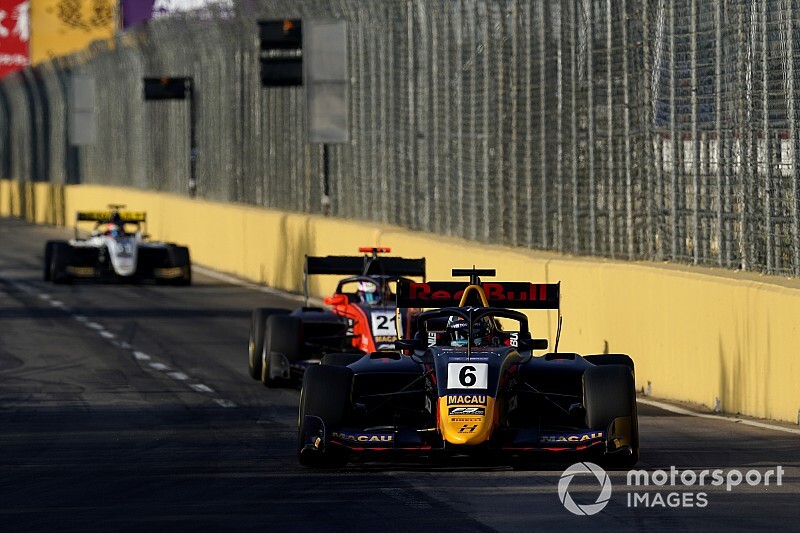 Hitech kondigt debuut in F2-kampioenschap aan
