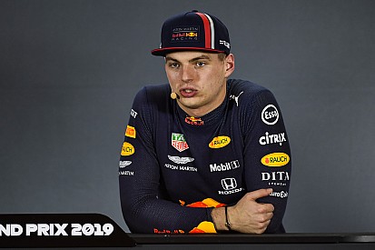 Verstappen a hétvégén egy elit Esport-versenyen indul: Porsche TAG Heuer Esports Supercup