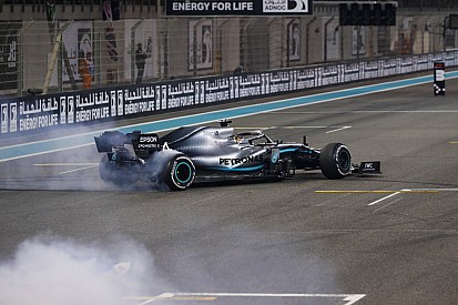 Hamilton: "2020'de daha da güçlü olacağım"