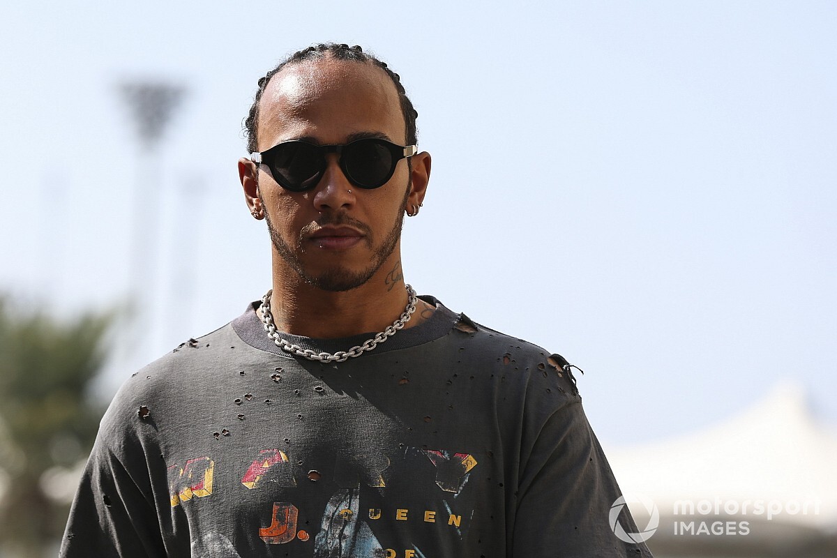 Hamilton participa de manifestação contra racismo em Londres
