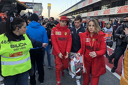 Leclerc, testin ilk gününde hastalanan Vettel'in yerini aldı!