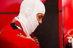 Sajtó: Vettel visszautasította a Ferrari ajánlatát, és többet akar