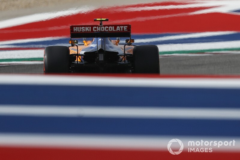 Ilyen, amikor egy fiatal F1-es pilóta elvisz egy körre a McLarennel (videó)