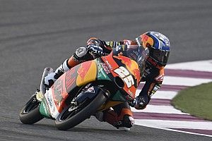 Moto3, Losail, Warm-Up: Fernandez su McPhee nel finale