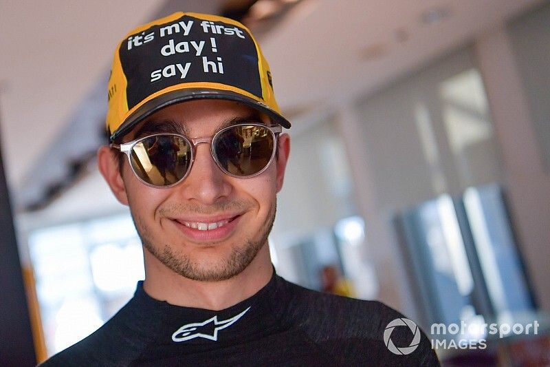 Esteban Ocon, Renault F1 Team R.S. 19 