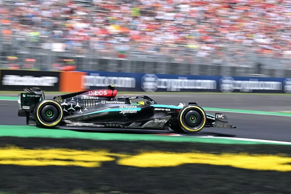 Lewis Hamilton, Mercedes F1 W15