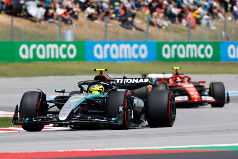 Sir Lewis Hamilton, Mercedes F1 W15